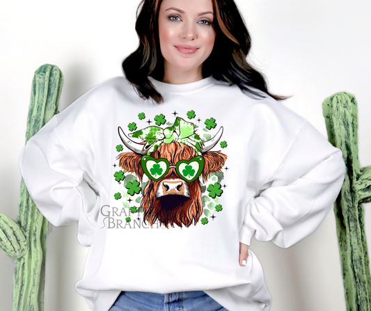 St. Patrick's Day Highland Cow