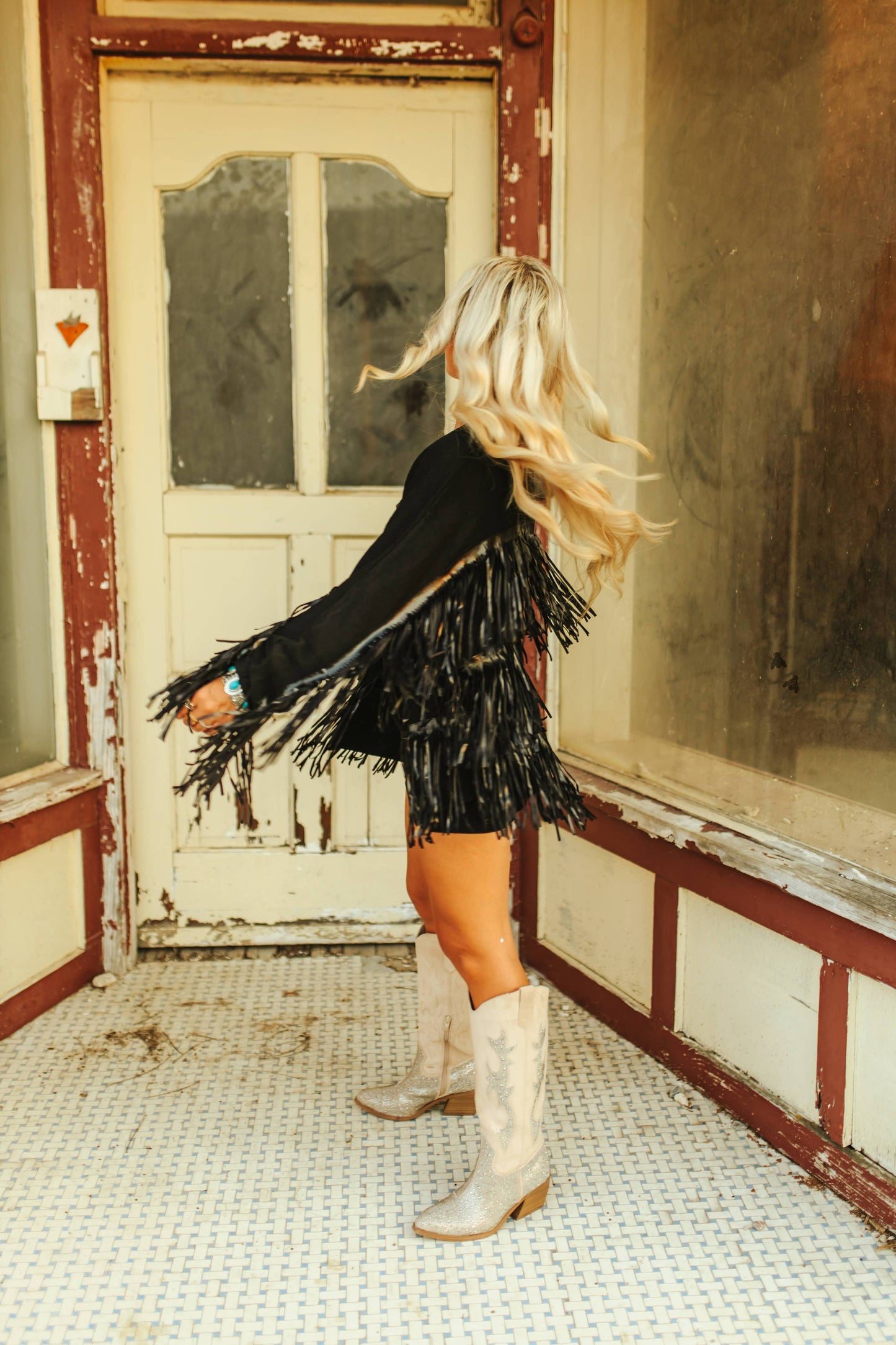 FRINGE FINATIC CARDIGAN * TUXEDO